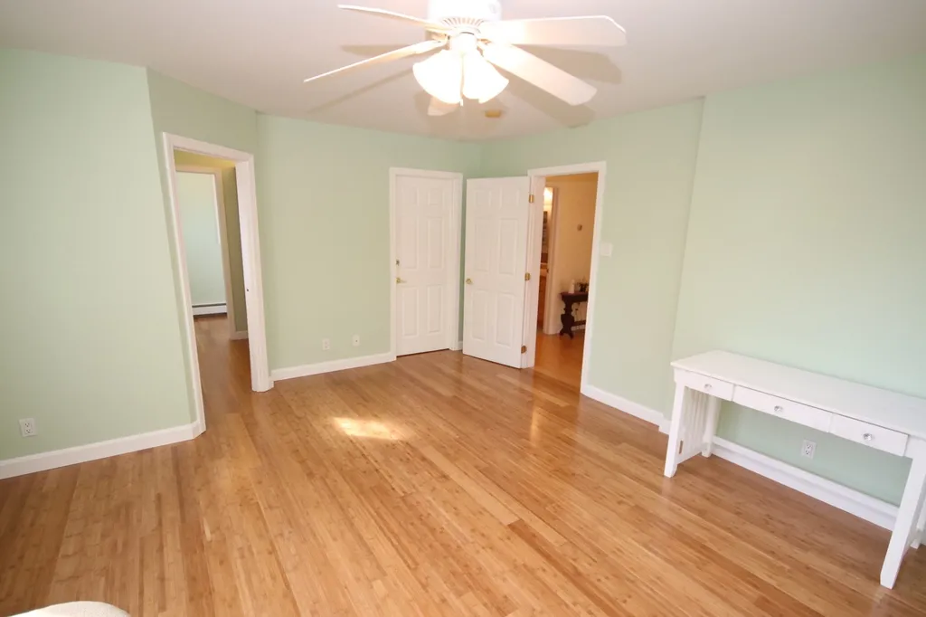 32 Oak Street South Berwick ME 03908