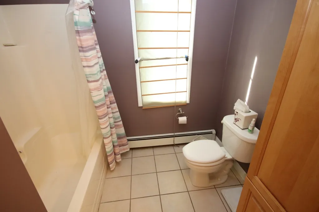 32 Oak Street South Berwick ME 03908