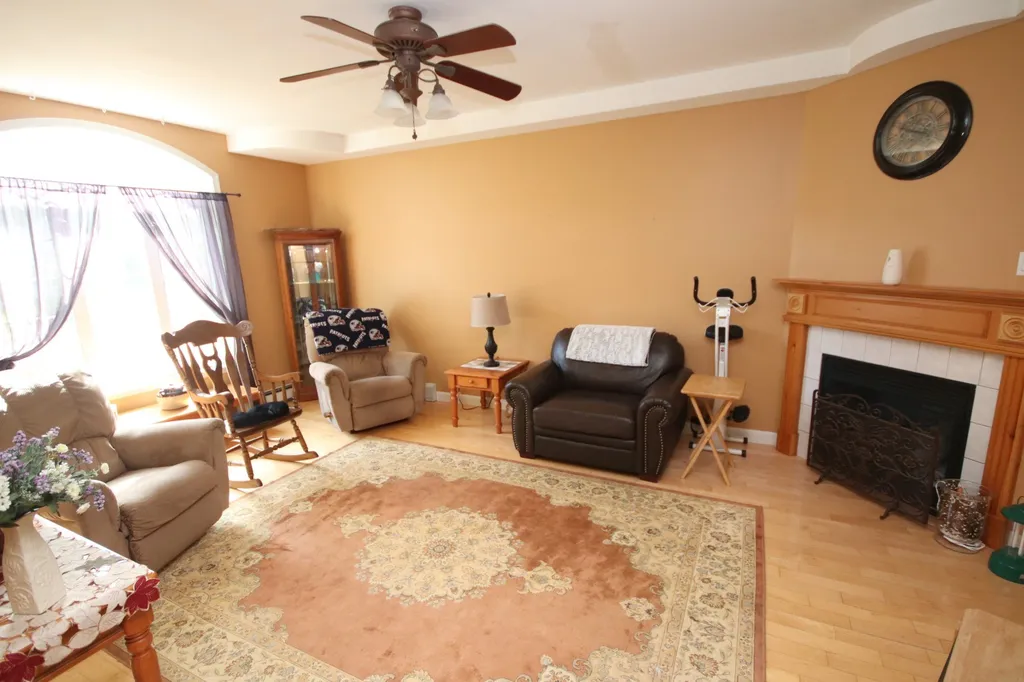 32 Oak Street South Berwick ME 03908