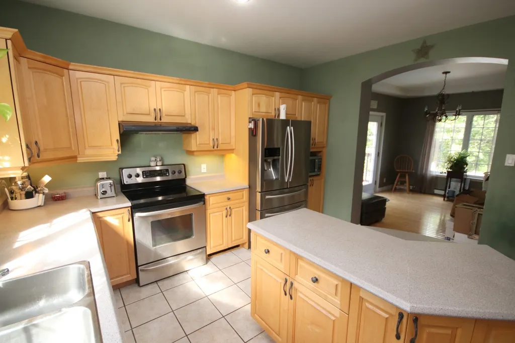 32 Oak Street South Berwick ME 03908