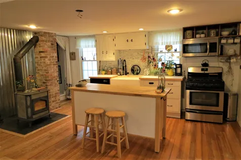 489 Main Street Chester VT 05143