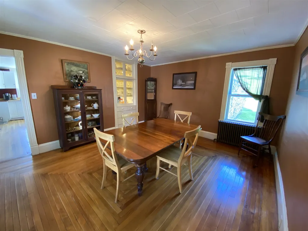448 Dana Road Pomfret VT 05053