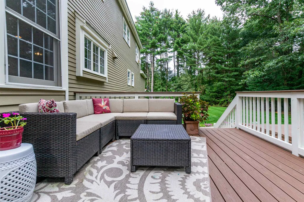 16 Eagle Court Greenland NH 03840