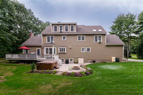 16 Eagle Court Greenland NH 03840