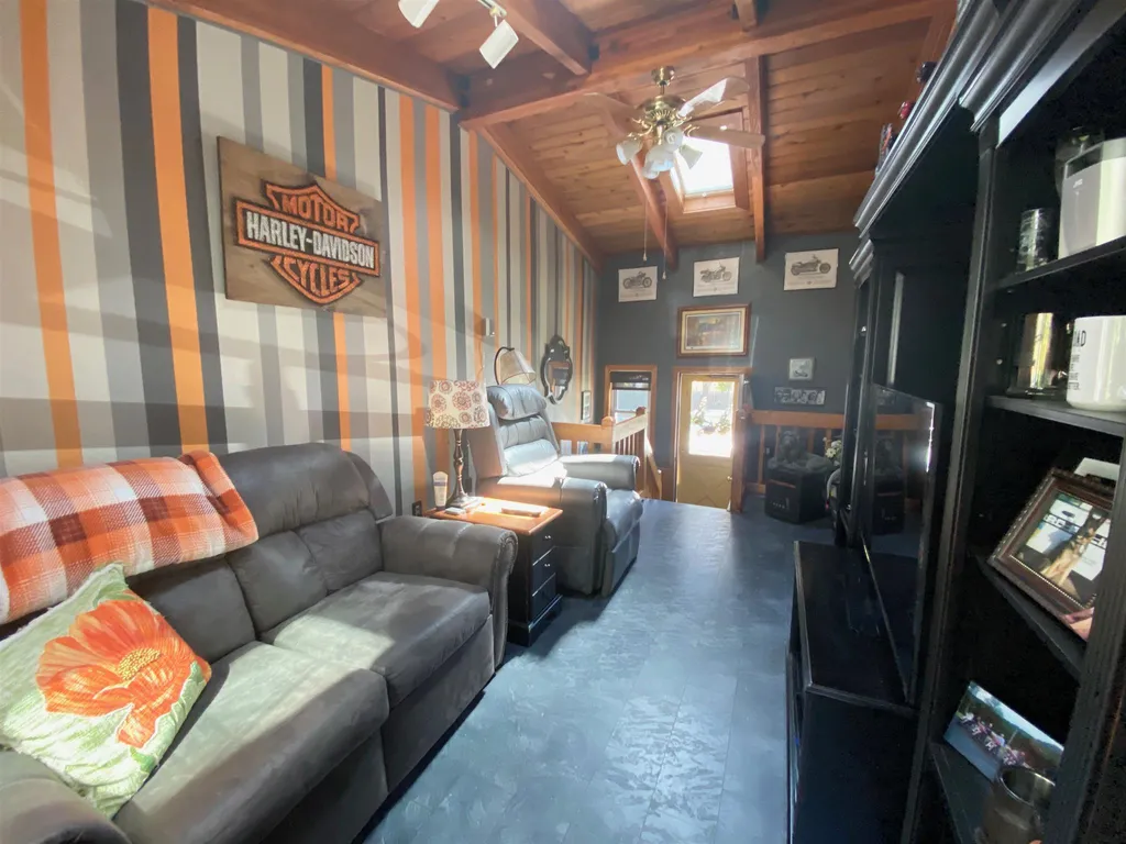 1800 Hutchins Street Berlin NH 03570