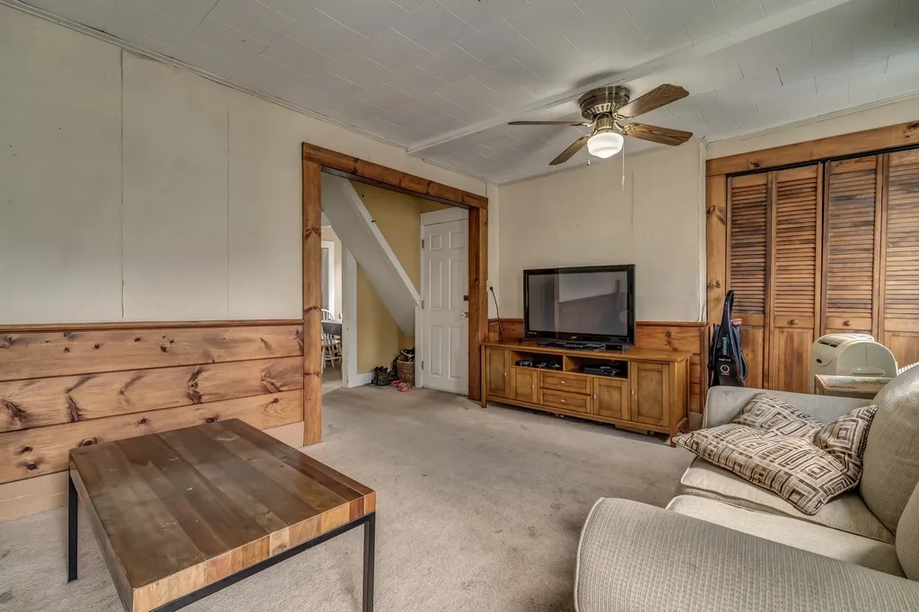 164 Bridge Street Milford NH 03055