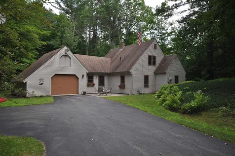 20 Cooper Road Hebron NH 03241