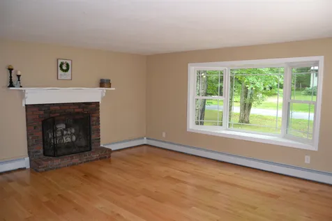 6 Christine Drive Atkinson NH 03811