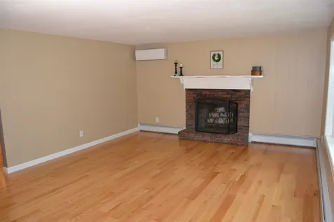6 Christine Drive Atkinson NH 03811