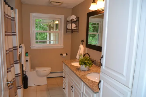 6 Christine Drive Atkinson NH 03811