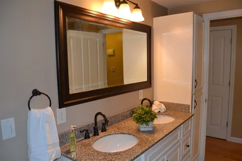 6 Christine Drive Atkinson NH 03811
