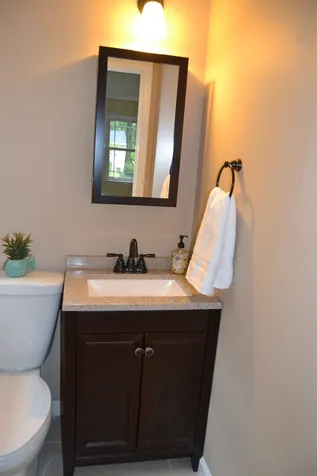 6 Christine Drive Atkinson NH 03811