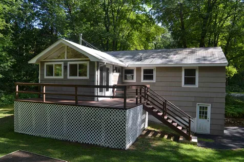 6 Christine Drive Atkinson NH 03811