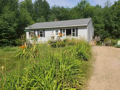 7502 School Street Loudon NH 03307