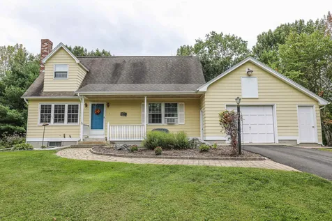 6 Hampton Court Goffstown NH 03045