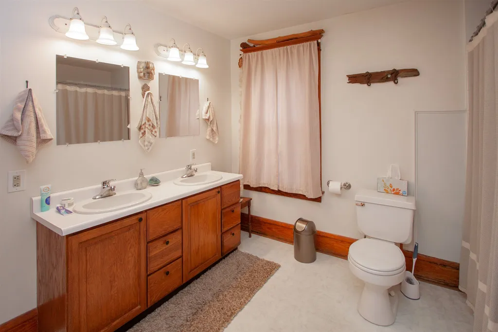 146 Weaver Street Winooski VT 05404