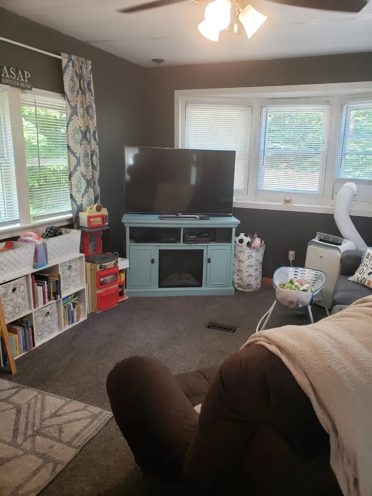 22 Fairway Avenue Newport NH 03773