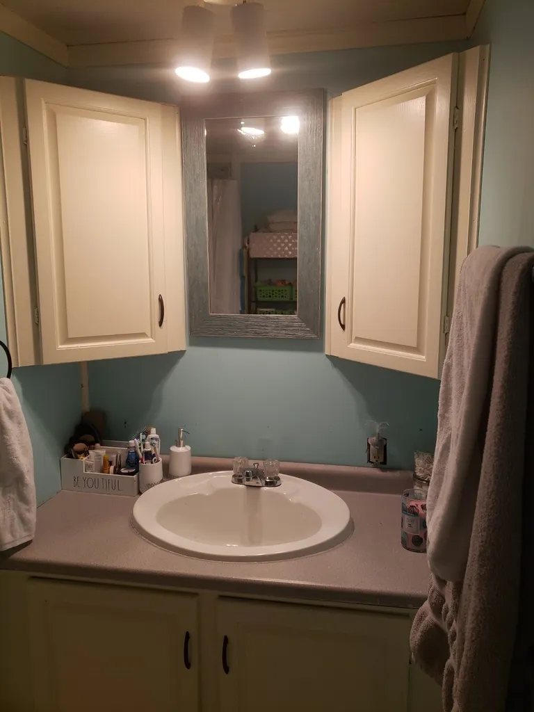 22 Fairway Avenue Newport NH 03773