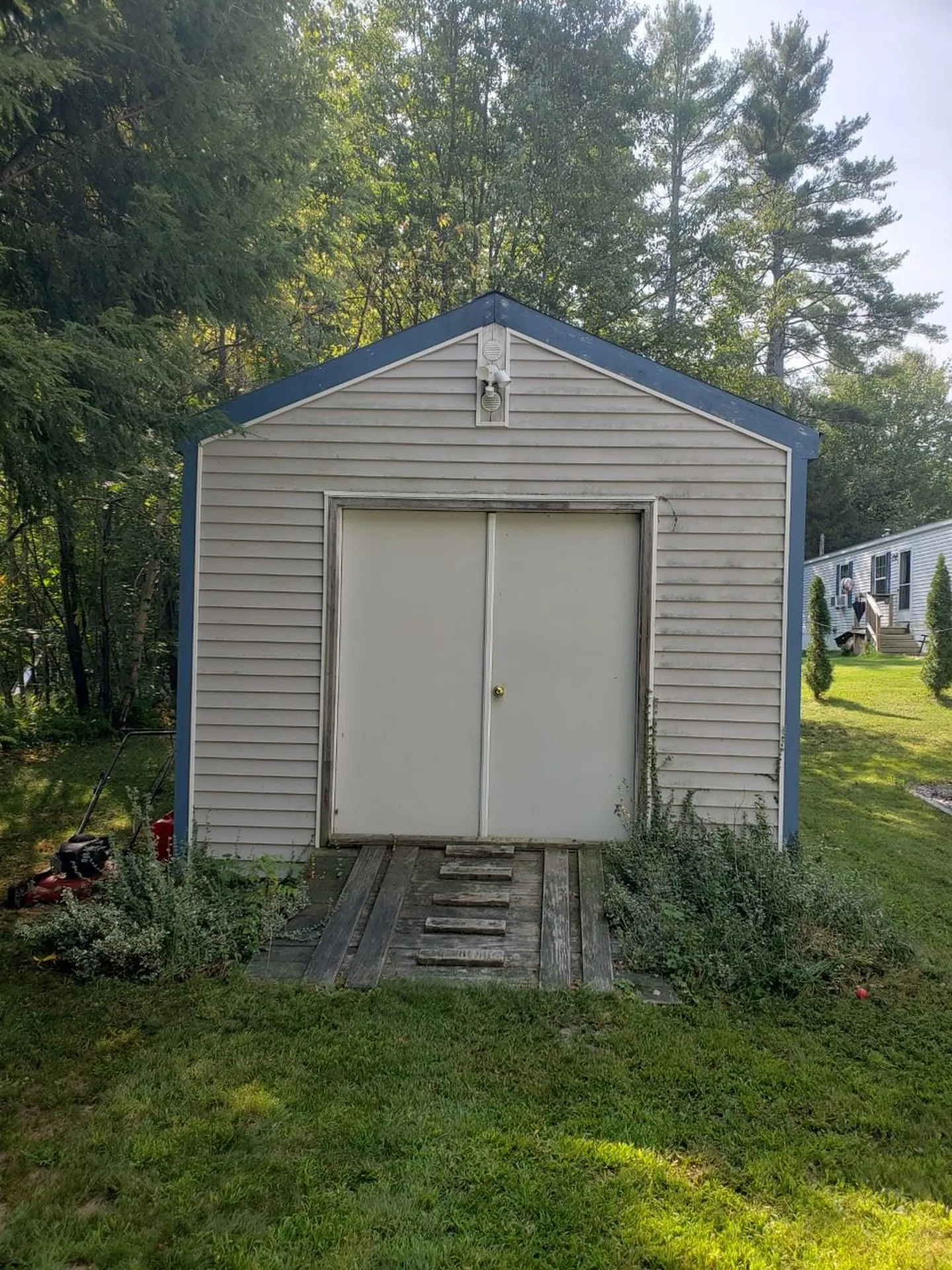 22 Fairway Avenue Newport NH 03773