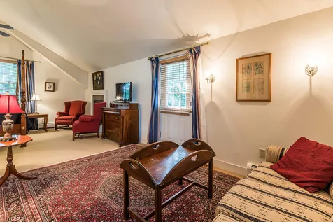 21 Pleasant Street Woodstock VT 05091