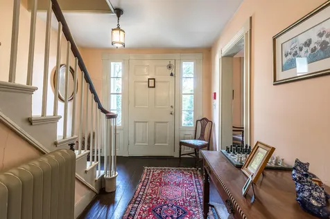 21 Pleasant Street Woodstock VT 05091