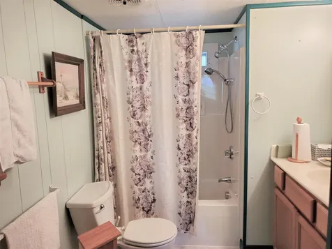 25 Milford Avenue Freedom NH 03836