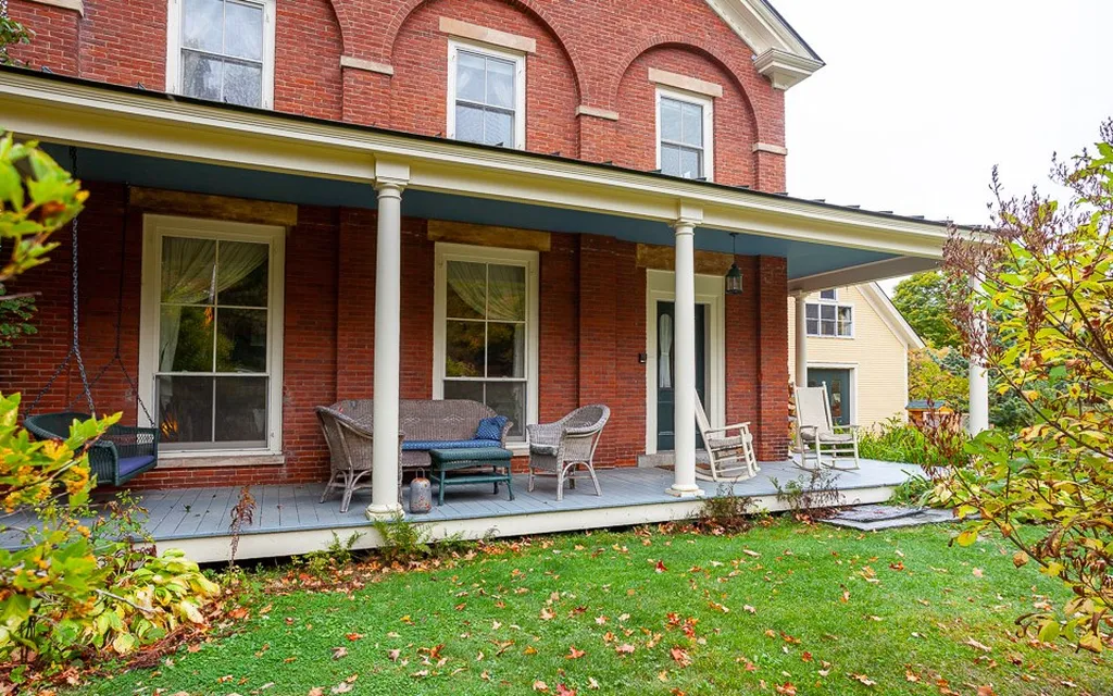 9 Hill Road Acworth NH 03601