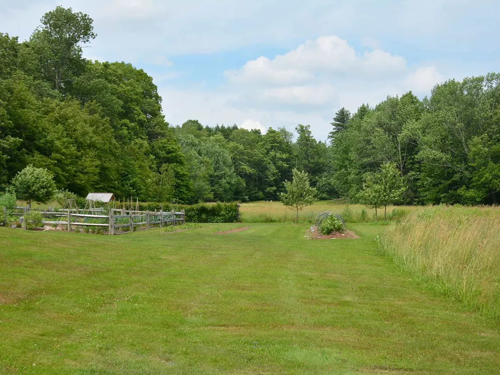 221 Eurich Farm Road Waitsfield VT 05673