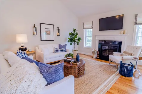 23 Catalpa Road Salem NH 03079