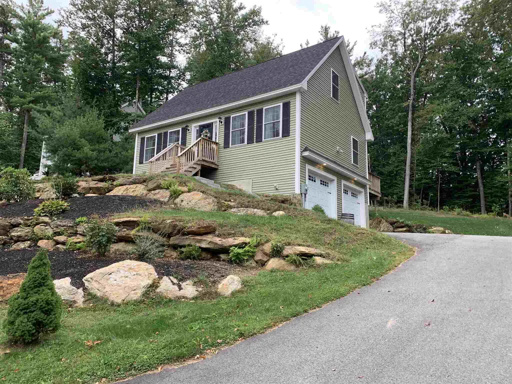 11 Ebony Drive Rochester NH 03867
