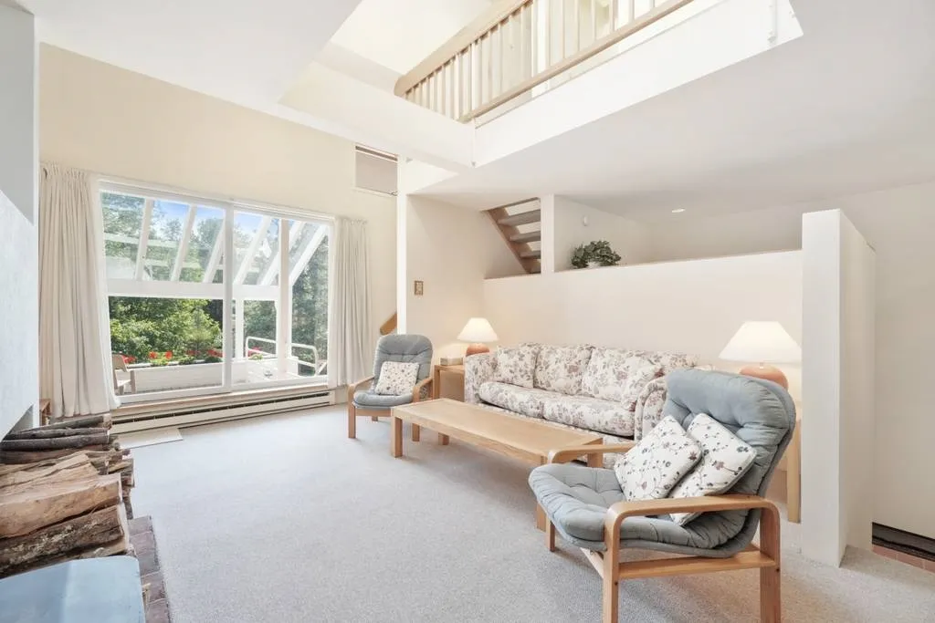 213 Club Sugarbush North Road Warren VT 05674