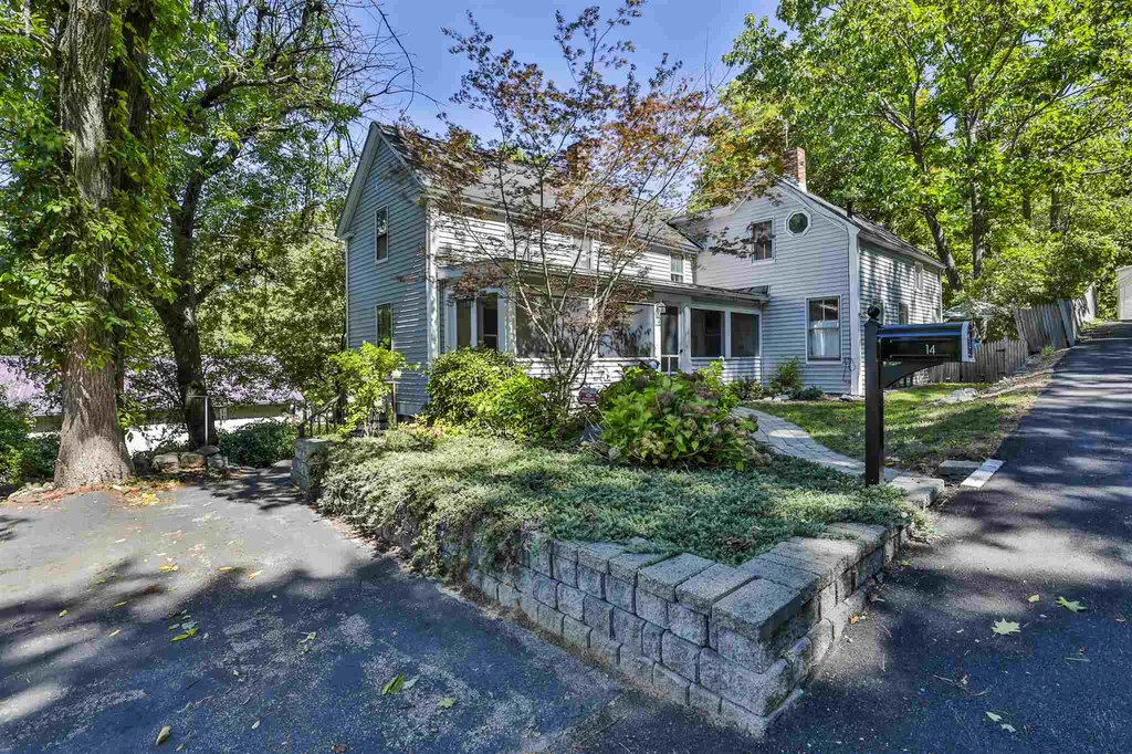 14 Prospect Street Milford NH 03055