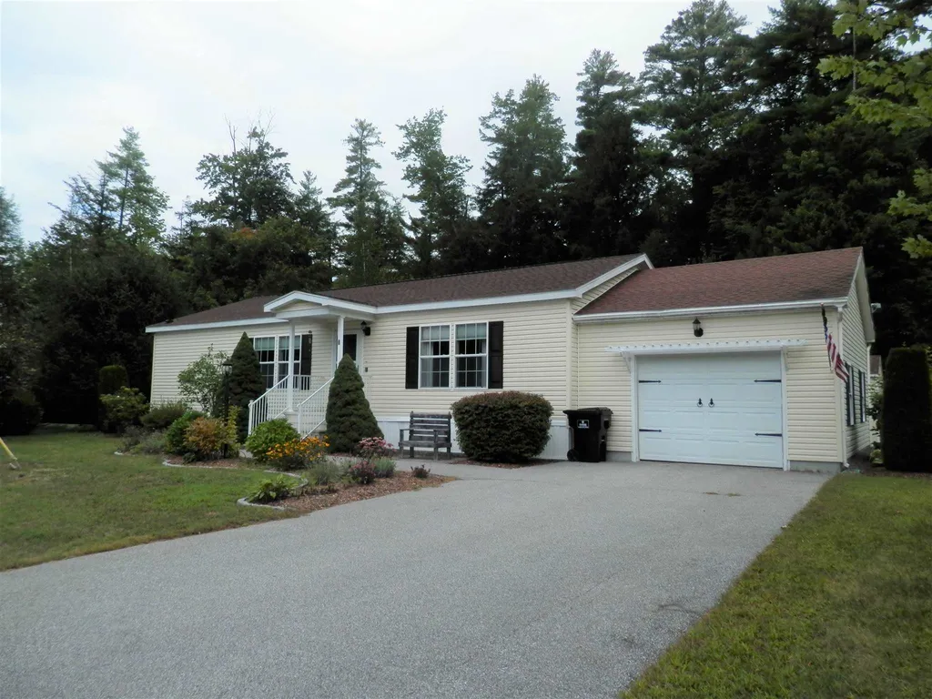8 Timberline Drive Tilton NH 03276