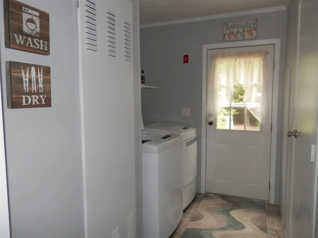 8 Timberline Drive Tilton NH 03276