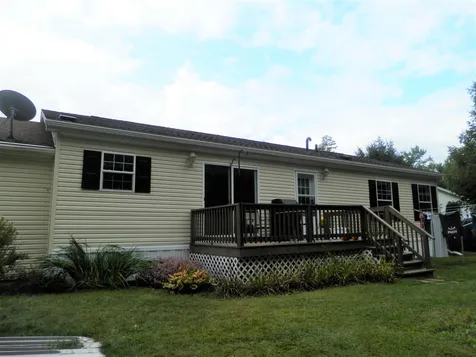 8 Timberline Drive Tilton NH 03276