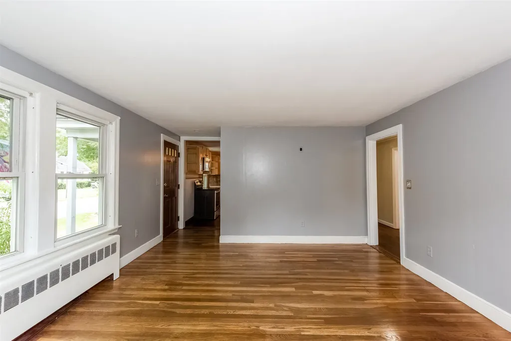 20 Nash Parkway Somersworth NH 03878