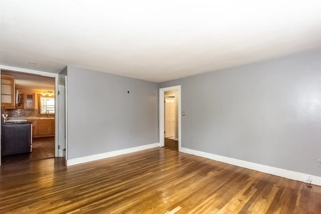 20 Nash Parkway Somersworth NH 03878