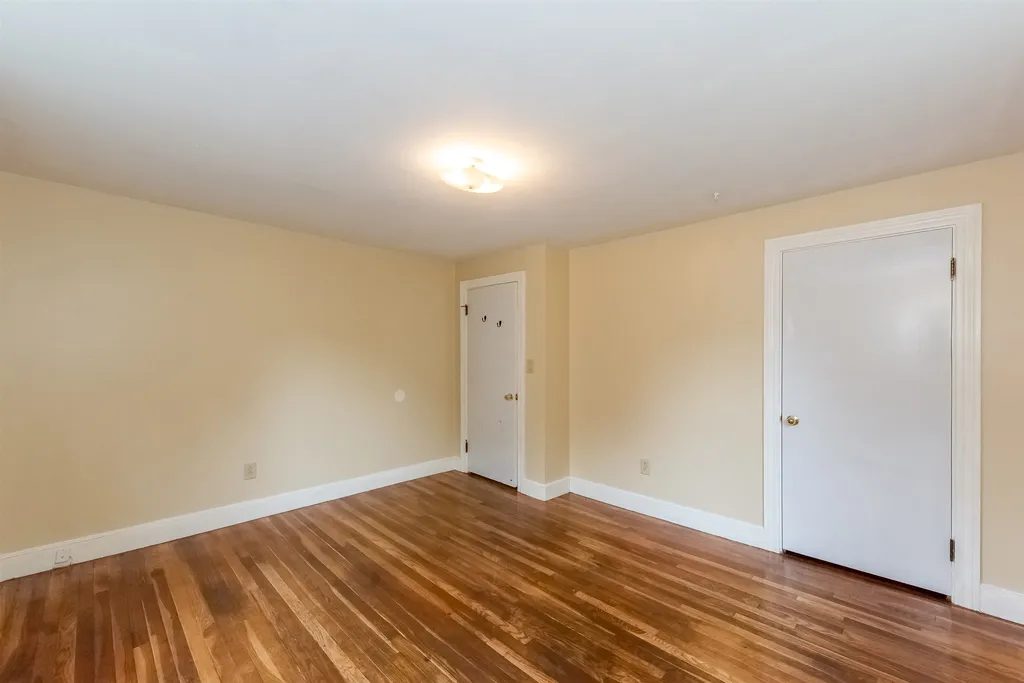 20 Nash Parkway Somersworth NH 03878