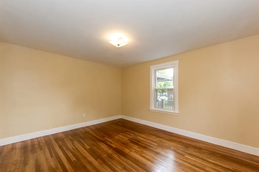 20 Nash Parkway Somersworth NH 03878