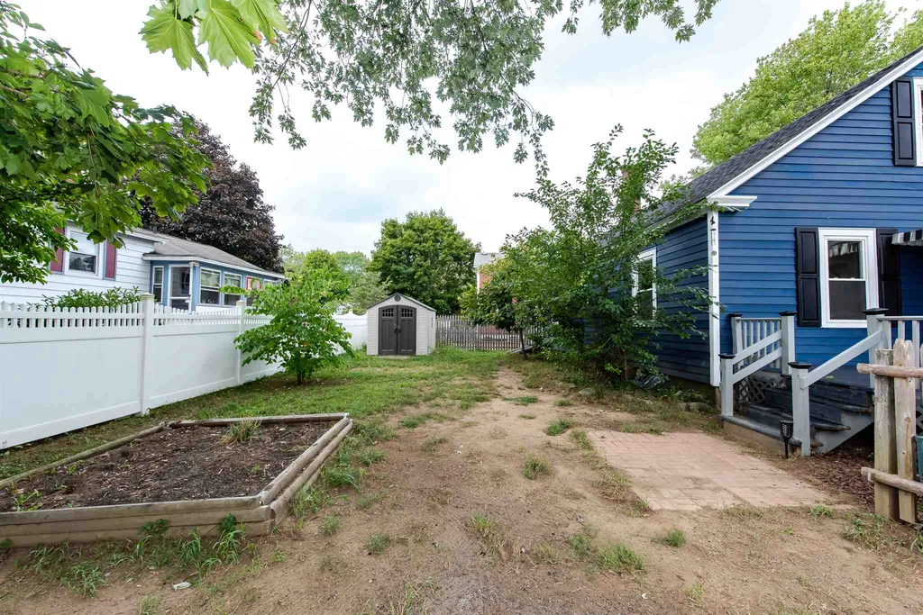 20 Nash Parkway Somersworth NH 03878