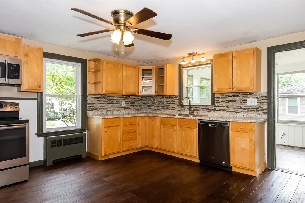 20 Nash Parkway Somersworth NH 03878