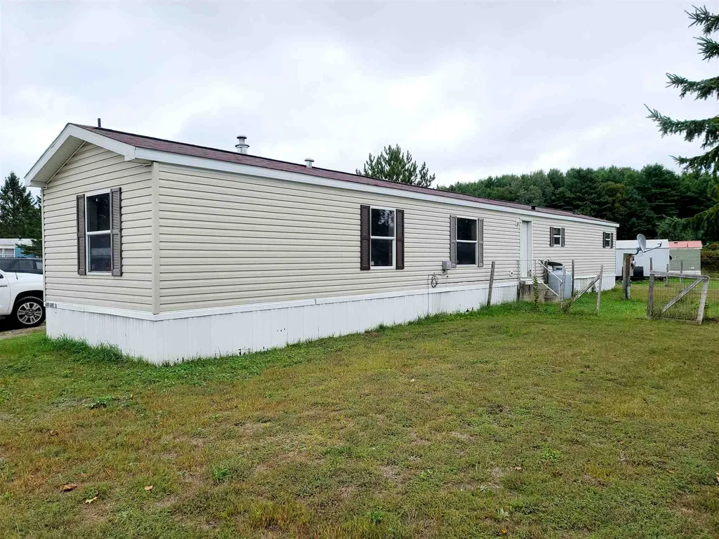 449 A Avenue St. Johnsbury VT 05819