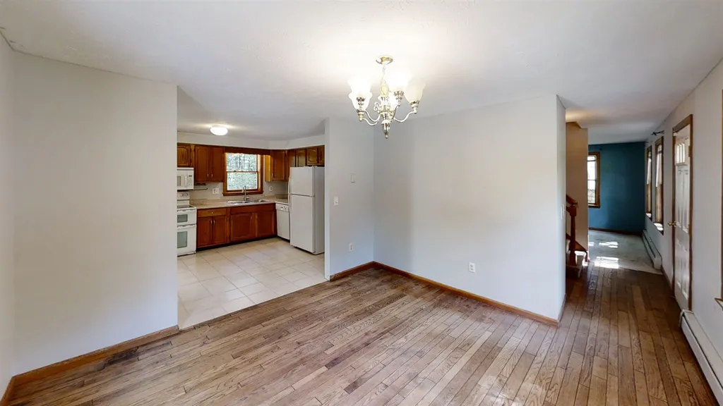 2 Brenton Street Litchfield NH 03052