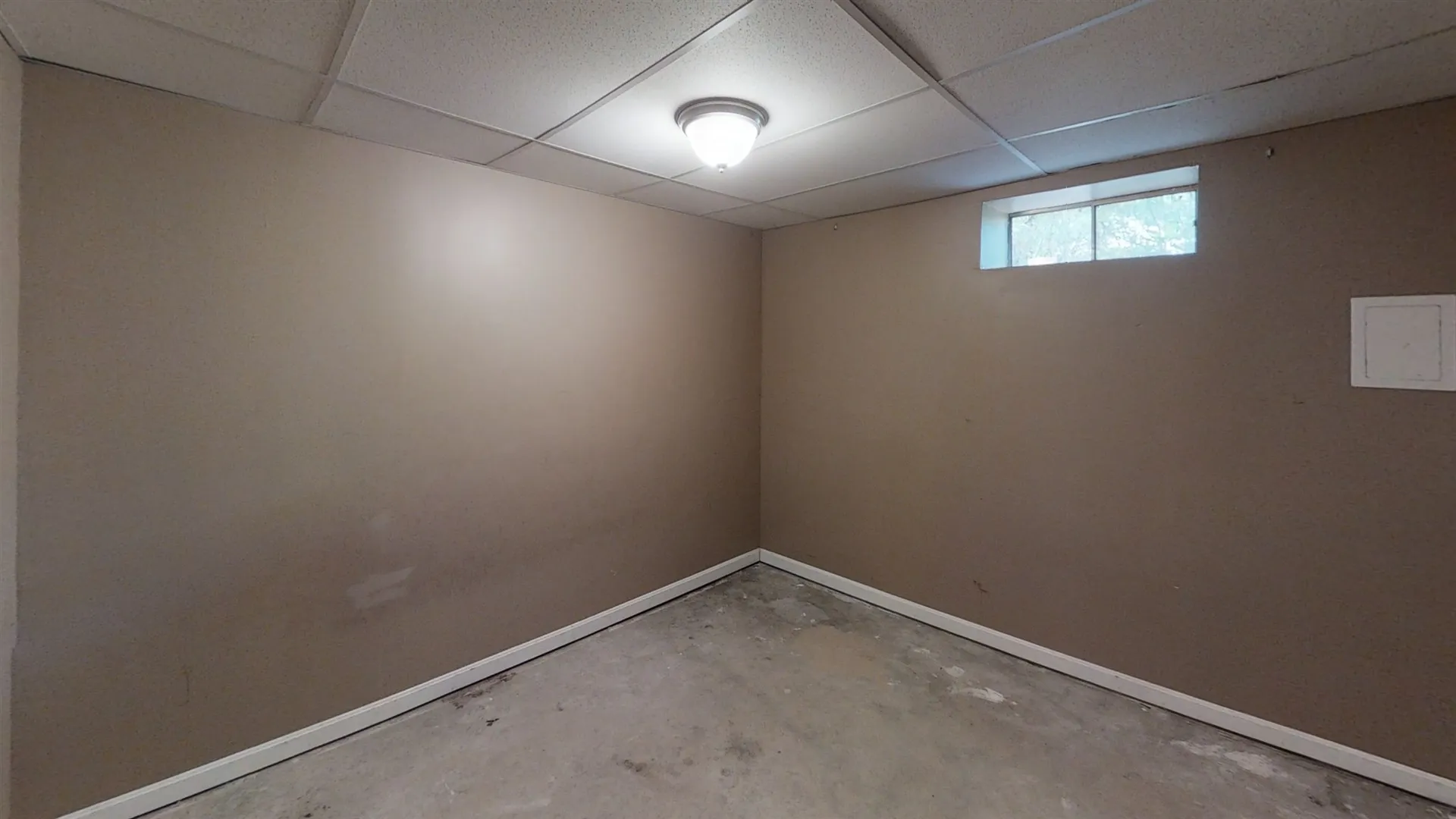 2 Brenton Street Litchfield NH 03052