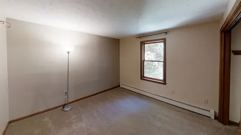 2 Brenton Street Litchfield NH 03052
