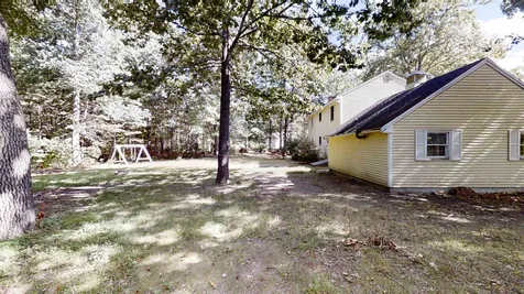 2 Brenton Street Litchfield NH 03052
