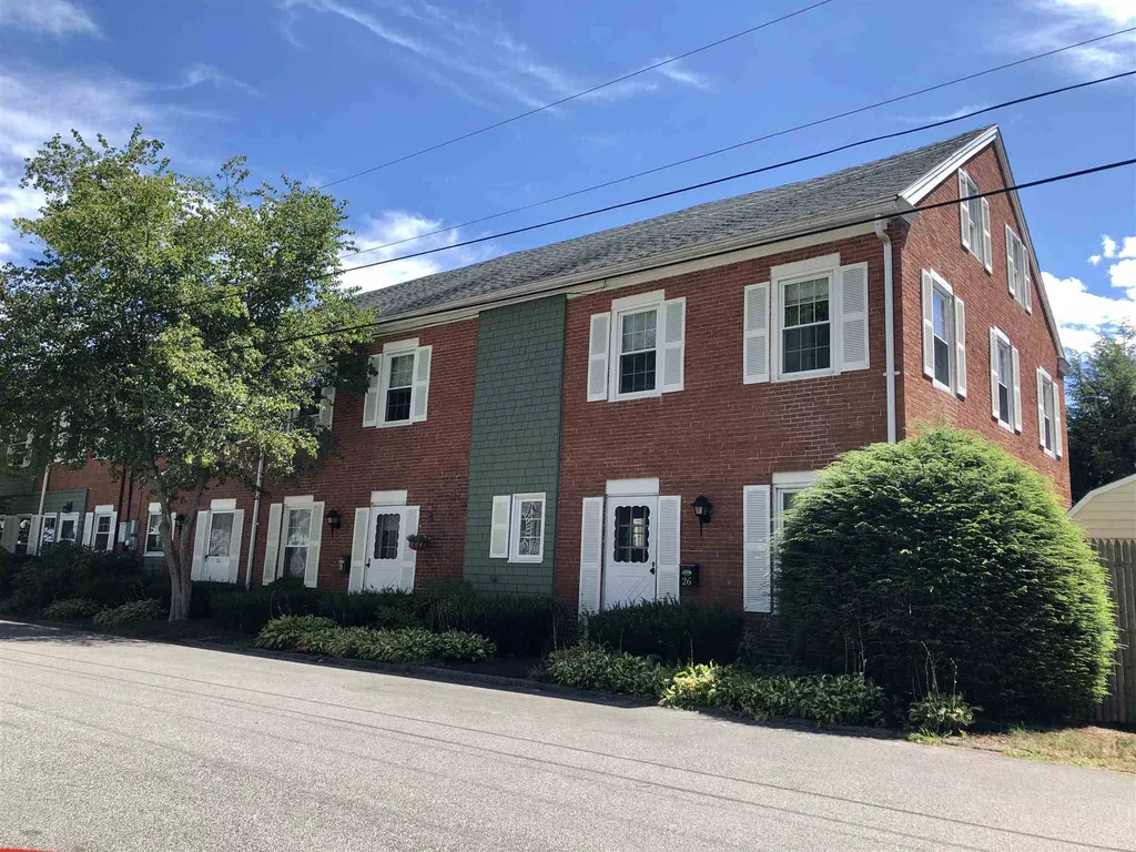 22 South Street Exeter NH 03833