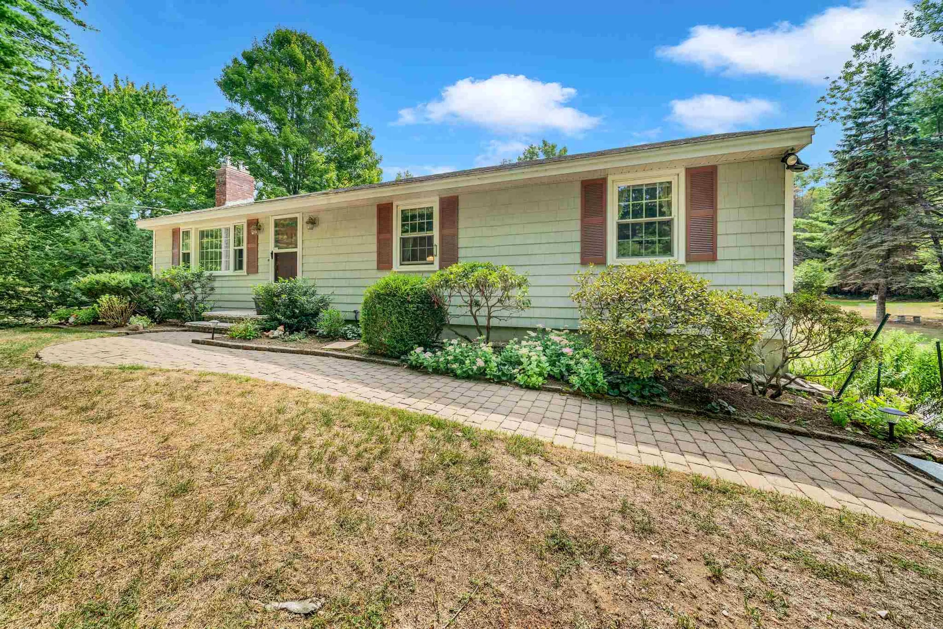 95 Garrity Road Lee NH 03861