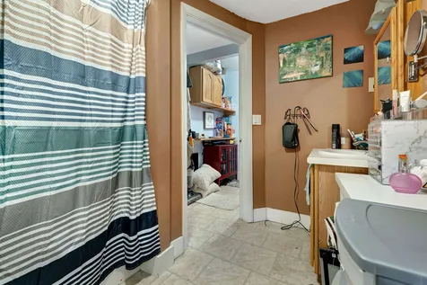 14 Crystal Avenue Derry NH 03038