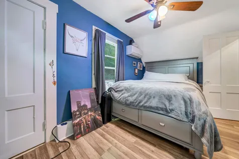 14 Crystal Avenue Derry NH 03038
